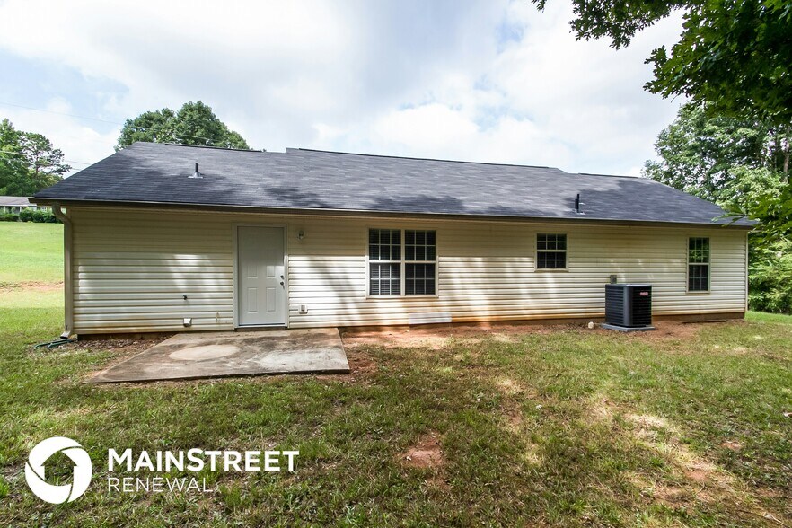 Building Photo - 120 Whitehead Dr