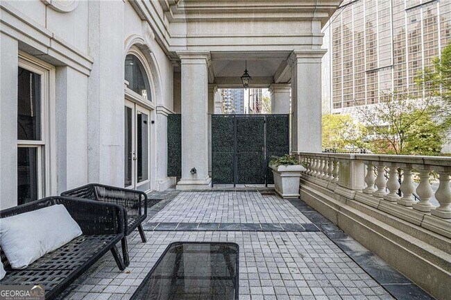 Building Photo - 199 14th St NE