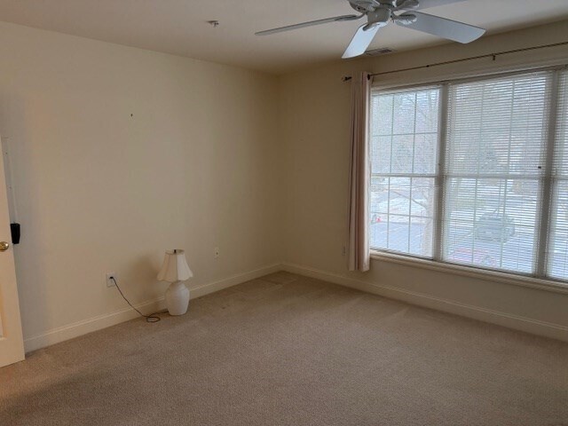 Building Photo - 1214 Emerald Ct