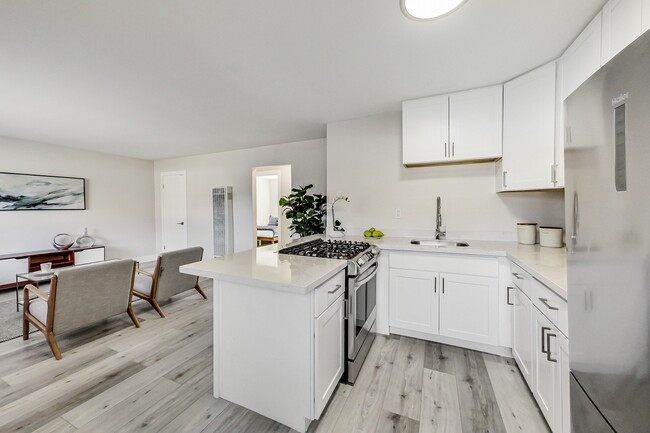 Floorplan - Niles Station