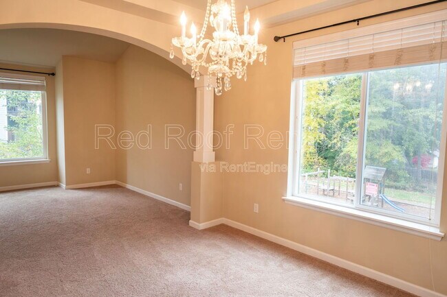 Building Photo - 4014 203rd St Ct E