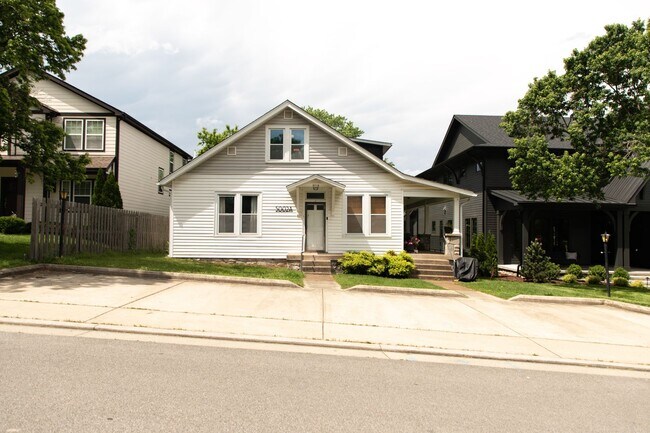 Building Photo - 5002 Dakota Ave