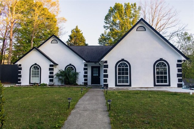 Primary Photo - 2074 Flint Hill Dr