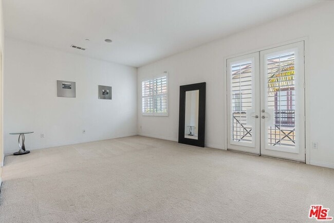 Building Photo - 5734 S Celedon Creek