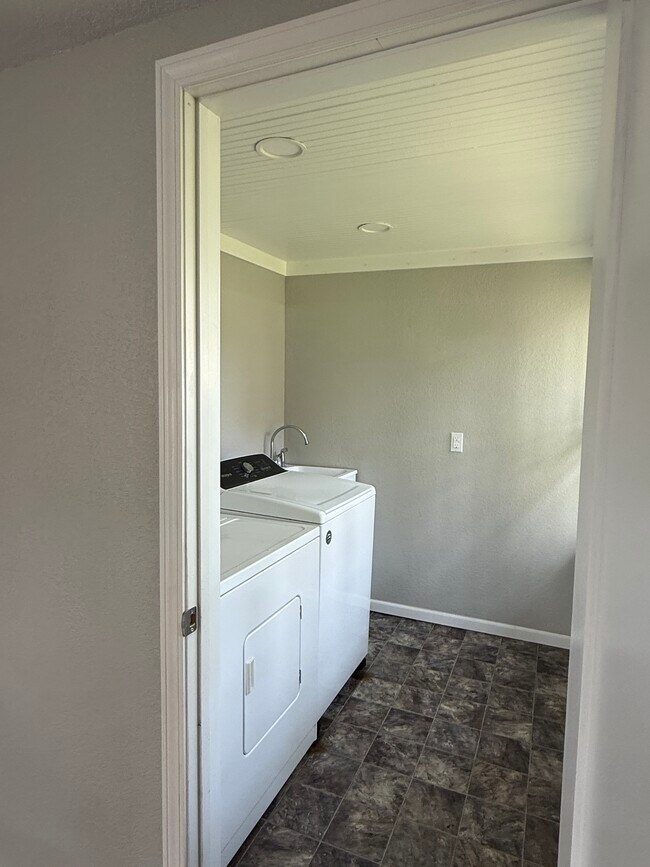 Laundry room- main floor - 529 S Gault St