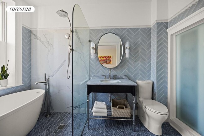 Building Photo - 57 Middagh St