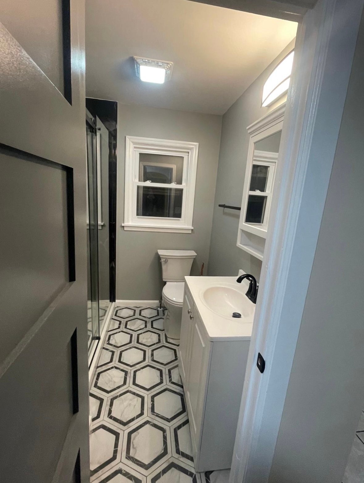 Building Photo - 350 4th St