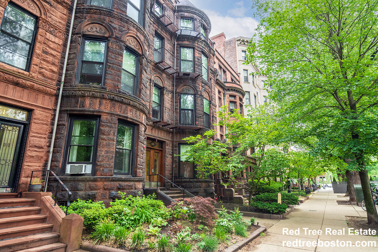 Building Photo - 373 Commonwealth Ave