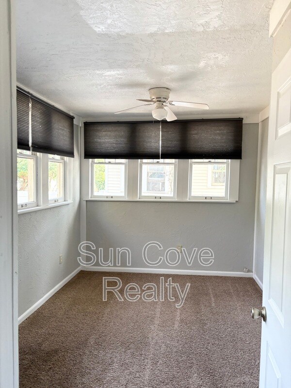 Building Photo - 1216 E 17th Ave