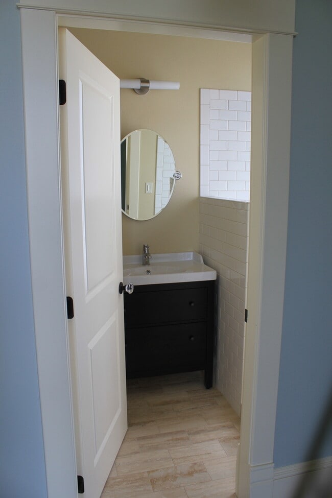 Building Photo - *The Kleinberg Building*