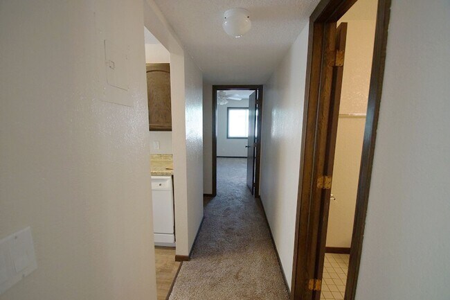 Building Photo - Spacious Two Bedroom Classic Appaloosa Suite