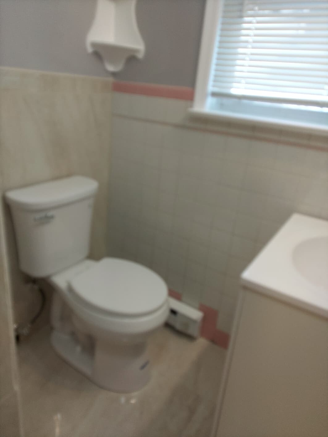 Bathroom - 233 Pope St