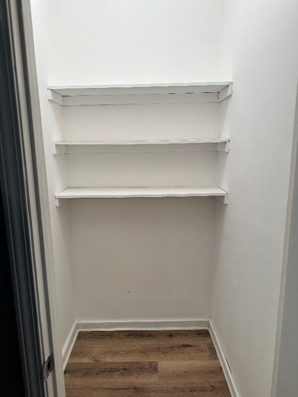 Building Photo - 2020 W 69th Pl