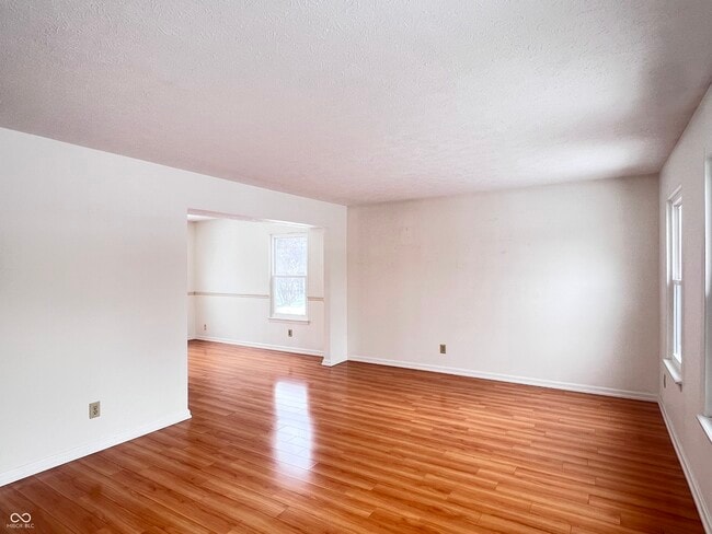 Building Photo - 1157 Aqueduct Way