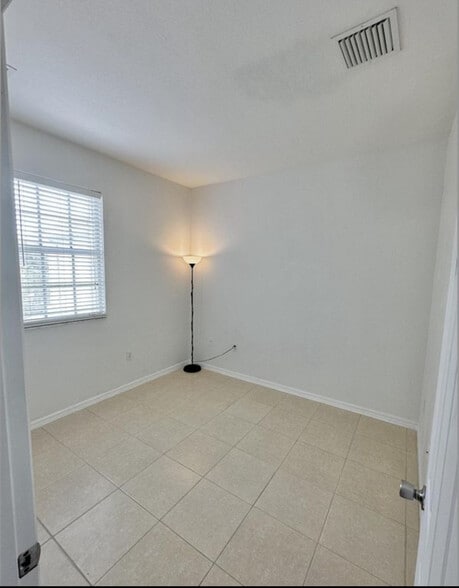 Building Photo - 4341 SW 131st Ln
