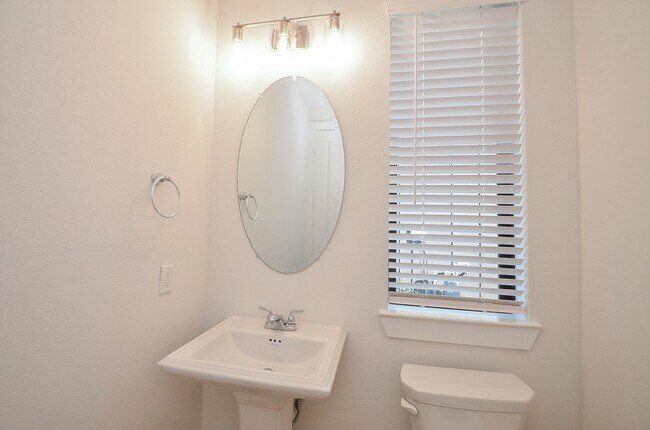 Building Photo - 3249 Loam Ln