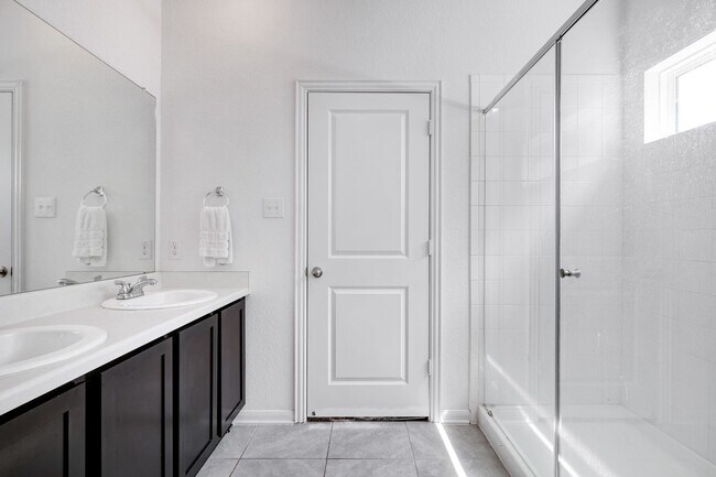 Building Photo - ***APPLICATION CURRENTLY UNDER REVIEW***Tw...