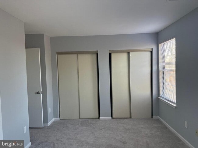 Building Photo - 1935 Winslow Ct