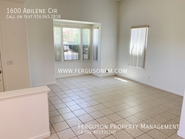 Building Photo - 1600 Abilene Cir