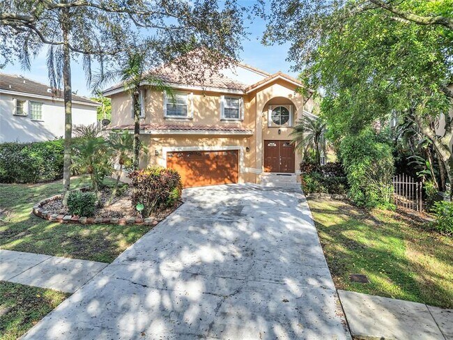 Building Photo - 5911 NW 59th Ave
