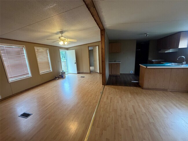 Building Photo - 14311 Force St