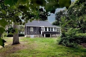 Building Photo - 37 Eames St