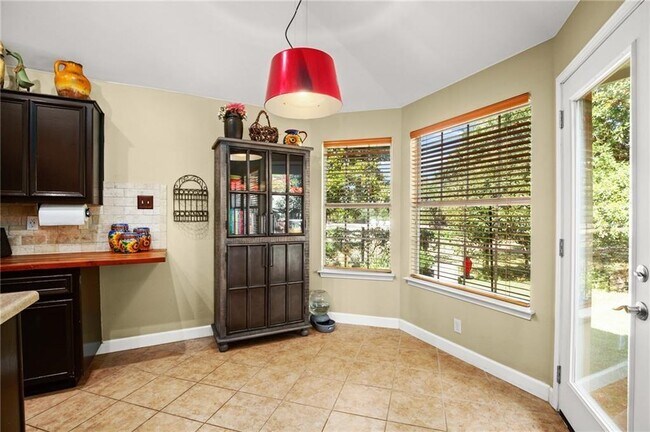 Building Photo - 119 Bluejack Pl