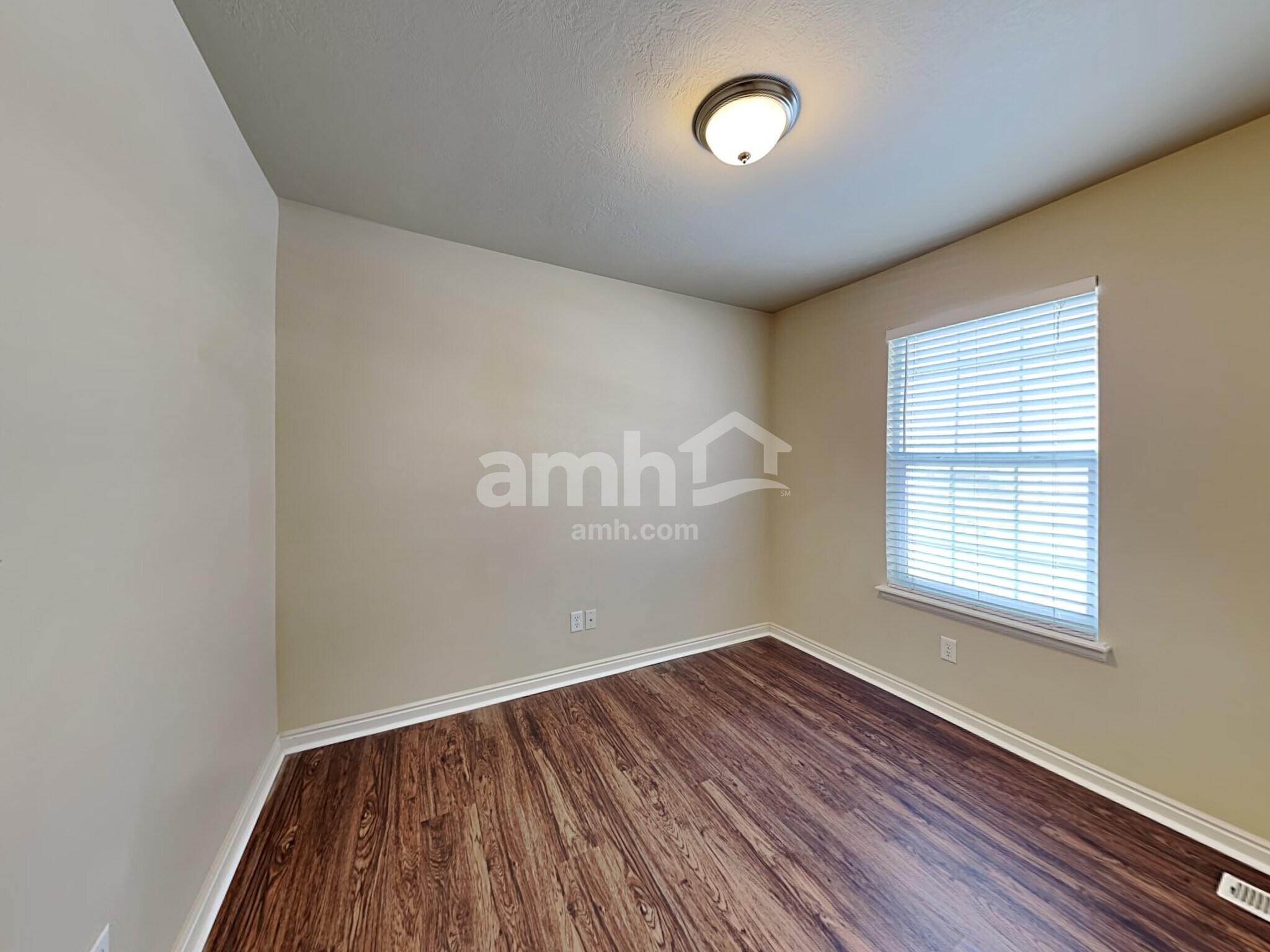 Building Photo - 1316 Osprey Way