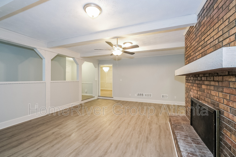 Building Photo - 6521 Edenfield Dr