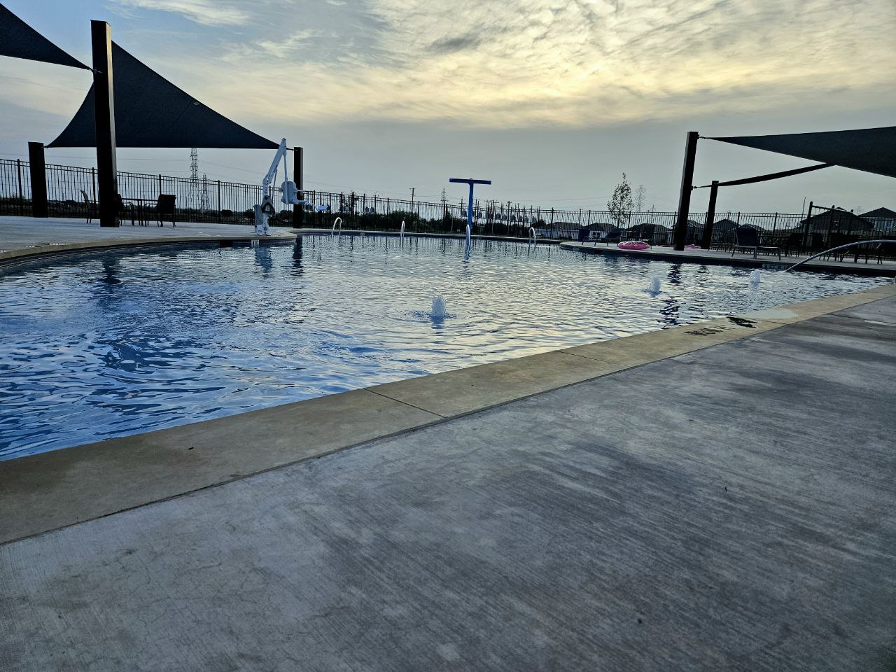 Pool - 11814 Fading Way