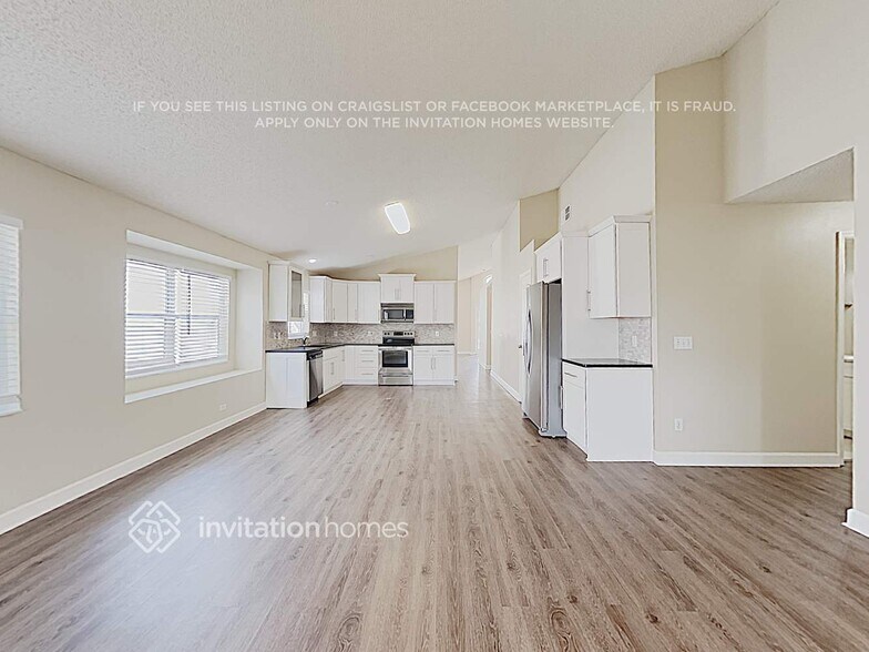 Building Photo - 12870 Maribou Cir