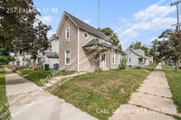 Building Photo - 257 Palmer St NE