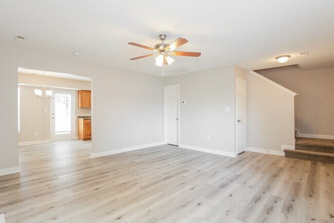 Building Photo - 4834 Hopewood Ln