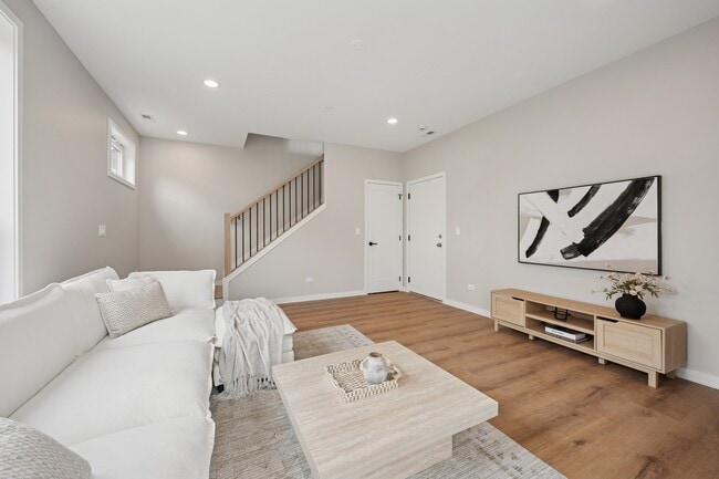 Building Photo - Forest Park - New Construction Luxury Townhomes!