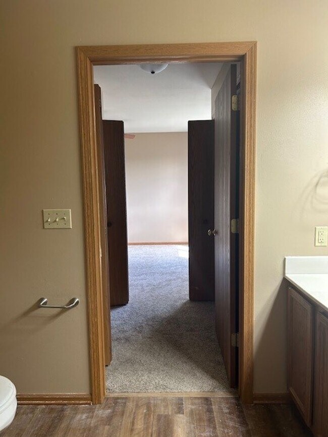 Building Photo - 4 Unit at 5309-5315 45th Street.