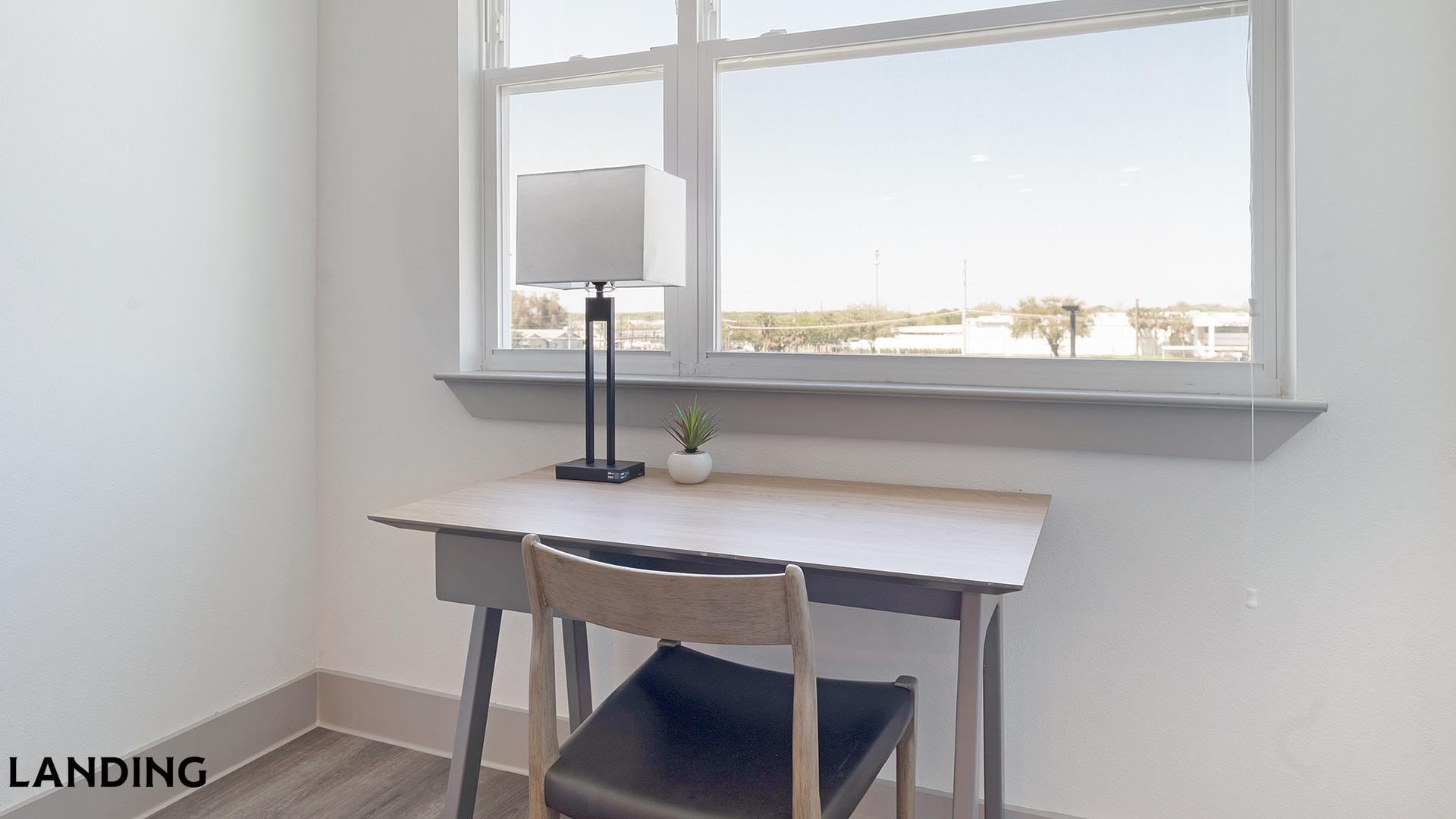 Building Photo - 2995 Railside Lp