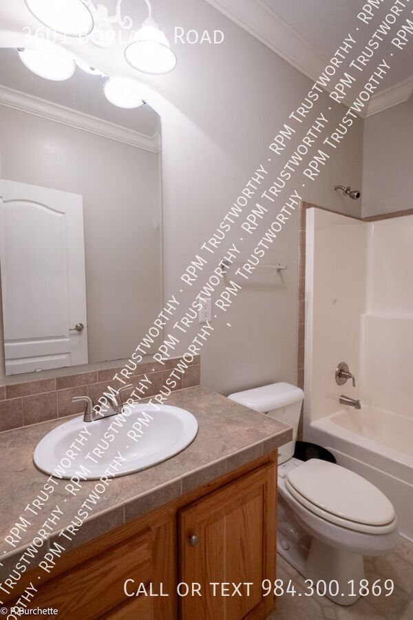 Building Photo - 3601 Borland Rd