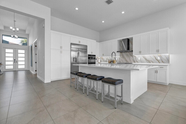 Building Photo - 9524 Riverside Pk Dr