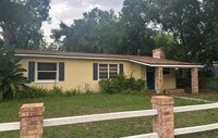 Building Photo - 1510 E Shadowlawn Ave