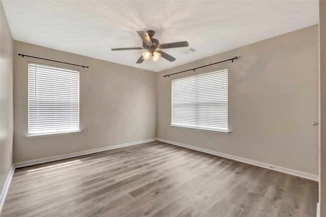 Building Photo - 3854 Clobourne Crossing Ln