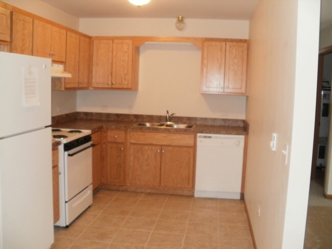 Interior Photo - 13926 South Route 59