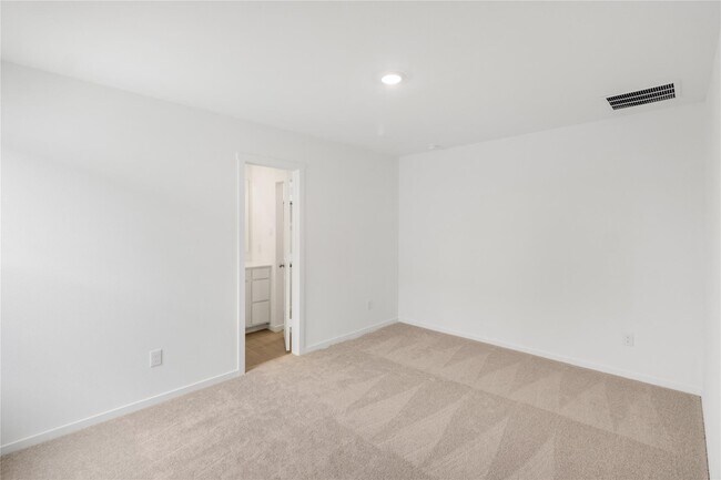 Building Photo - 725 Wagtail Dr