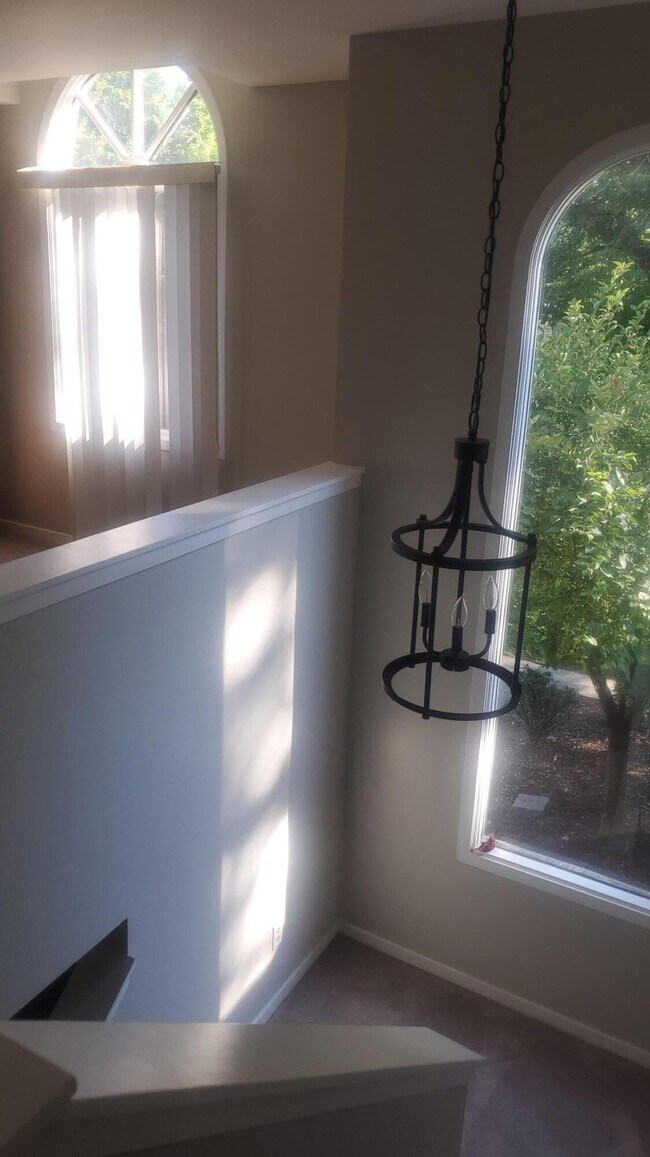Building Photo - 6257 Gatewood