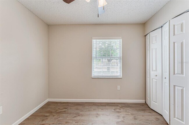 Building Photo - 5010 Larch Ln