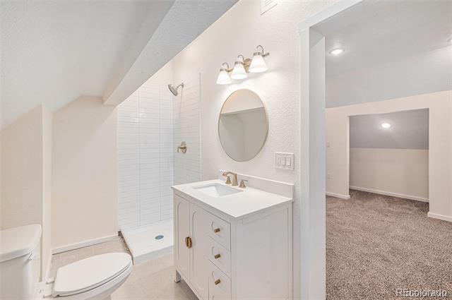 Building Photo - 2328 N Race St