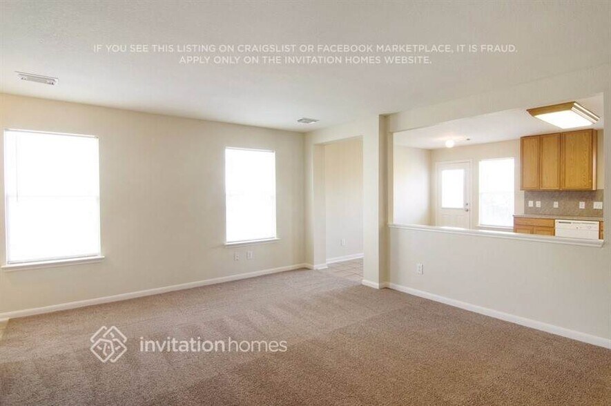 Building Photo - 8119 White Arbor Ct