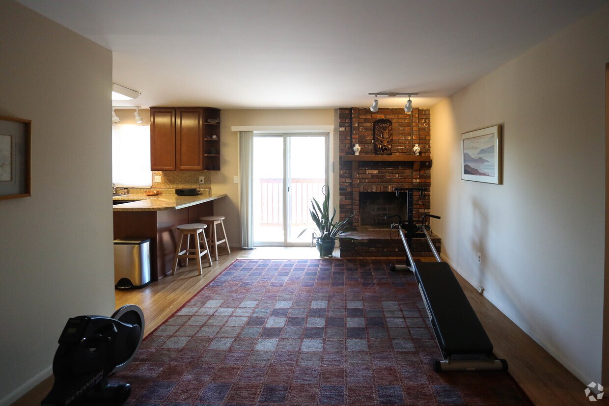 Woodsmill Village Apartment Homes Ballwin