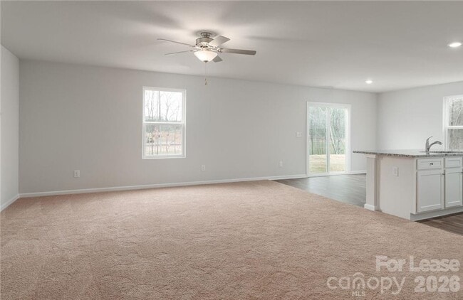 Building Photo - 4619 Hazelburn Dr