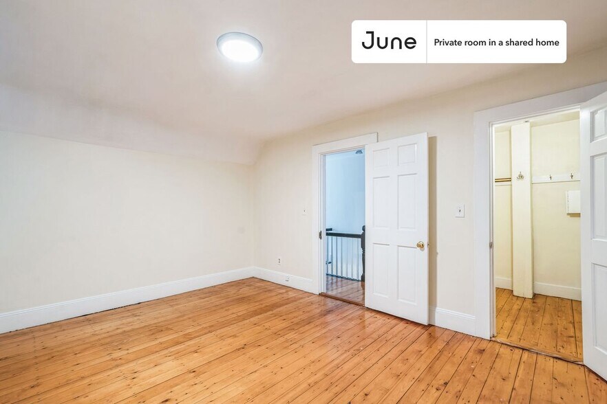 Building Photo - Room in Shared 4 bed/1.5 bath home