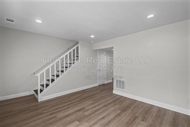 Building Photo - 1340 N Hampton Rd